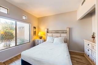 Colorful & art-filled condo with WD, pool & hot tub - 5