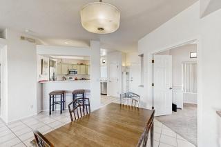 Inviting condo with balcony & clubhouse amenity access - 1