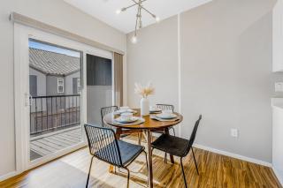 Charming Condo with Central AC & Washer, Dryer - Shared Pool & Hot Tub - 7