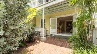 Conch Adventure by AvantStay Great Location w Outdoor Dining Pool Access Month-Long Stays - Key West - 8