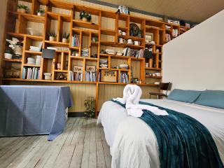 Central Apartment- Travelling for work or Cyclists - 4