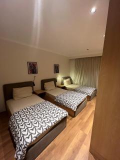 شقة استديو فرش فندقي راقي - 5