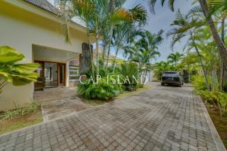 Tropical luxury in a 5-bedroom villa - 7