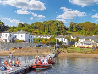 Great Nash House - 2