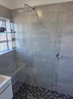 Two bedroom on Trotter - 4