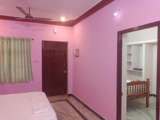 Malar Park Home Stay - 6