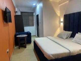 BOSS Hotels & Suites Lagos - 6