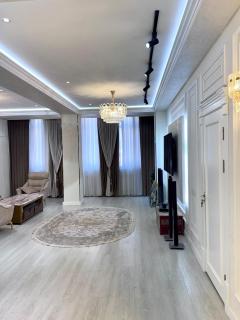 Boulevard - 5
