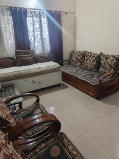 Quite & Comfortable Home Stay - 7
