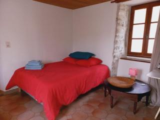 Elégante maison des Baronnies avec grand jardin - 4