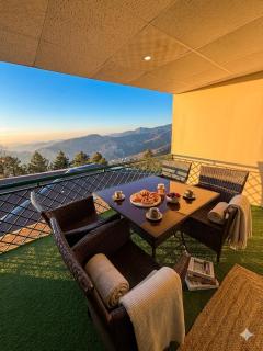 SUPERHOST Apartments - Near GPO & Mall Road - 6