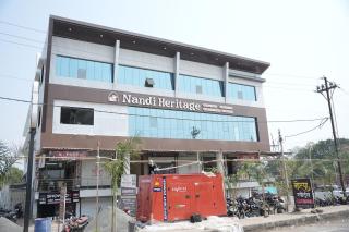 Hotel Nandi Heritage Pusad - 0