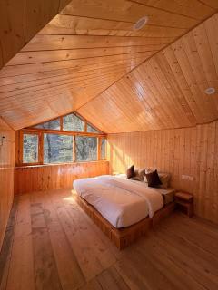 Lake Daze Cafe Stay Jibhi - 3