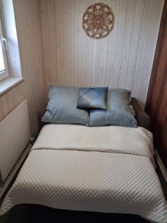 Altana Kasztelana - Domek Letniskowy z tarasem i jacuzzi nad Dunajcem Velo - 4