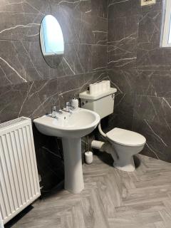 Baron Apartment B - 4