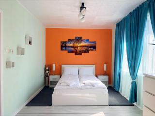 Velonia Guest House - 9