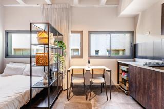 BreezHoouse Sadeh 28 Residence Buidling with Shelter - 9