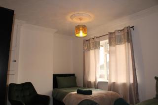 Doncaster Family House - Near Conisbrough Castle & Wildlife Park - 1