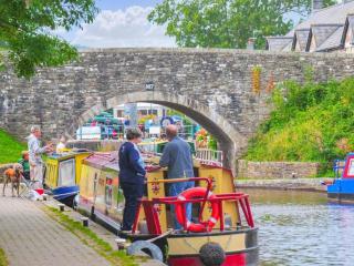 Happy Horse Cottages - 9