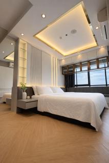 Luxury 2BR River View 360 Pool Gym Access - 4