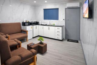 Jezz Apartment 2 2-Bedroom Apartment in Suva Fiji - 0