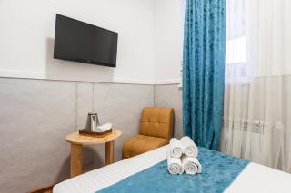 Budget Hotel Rooms In Yerevan - 1