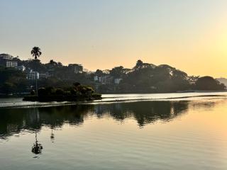 Misty Hills Lakeview Lounge - 7