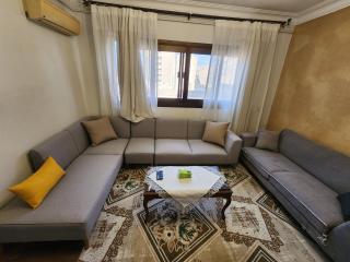 شقة مودرن بإطلالة ساحرة في قلب المهندسين - شارع الفريق عبد المنعم رياض -- Modern Apartment with Stunning View in the Heart of Mohandessin - 6