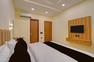 Hotel O THE PVS GRAND - 4