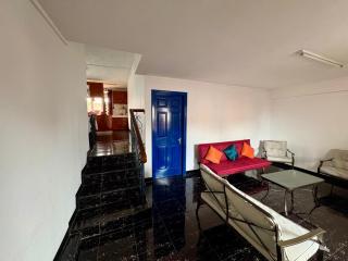 The Village Nest Apartment - 7