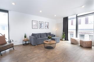 ROSIS HOME Geräumige Citywohnung im Herzen Schorndorfs - Ideal für Gruppen und Familen - 4