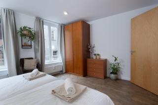 ROSIS HOME Geräumige Citywohnung im Herzen Schorndorfs - Ideal für Gruppen und Familen - 2