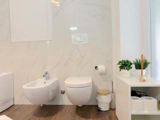 Jacuzzi Center Apartment - 6