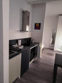 center, WIFI, Parking, Train Station - 4