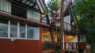 Leopard Eye Resort - 8