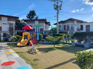 Affordable Stylish Walk Up Condo - 6