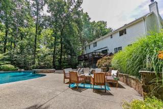 Private 5BD Country Escape with Spa Pool & Fire Pit - 9