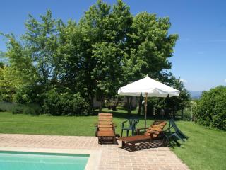 Holiday Home in Montone with Pool & Garden - Montone - 4