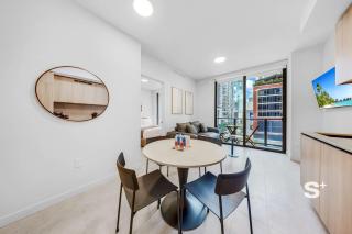 Luxury 1-BR & Den in Miami Central - Pool - Gym - 1
