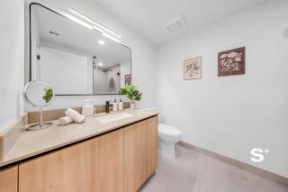 Luxury 1-BR & Den in Miami Central - Pool - Gym - 3