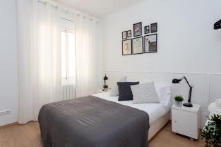 Renovated and Contemporary Apartment Near Paseo de Gracia - 4