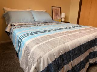 Private Suite near NDSU and Fargodome - 3