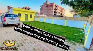 The Velvet Nest - Gurgaon - Luxurious Single Bedroom Private Villa with Garden - 0