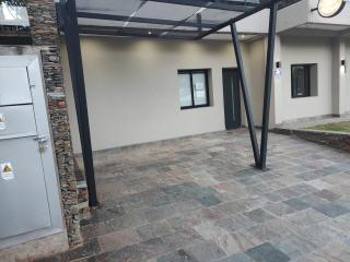 Apart La Empedrada 2 - 2