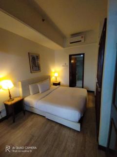 APARTMENT SUITES AT TIMES SQUAREe - 5