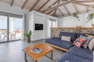 Contemporary Loft With Terrace Views of Kissamos Gulf - 2