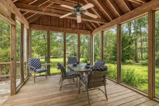 Game Room Cozy & Mins to Beaches - 9