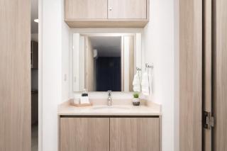 Livinn Aptos frente al mar a 10 min del aeropuerto - 2