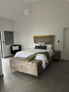 EHH Accomondation Hentiesbay - 8