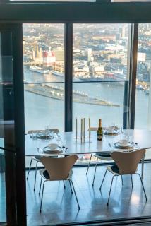 Penthouse Suite 70th floor Karlatornet Gothenburg - 2